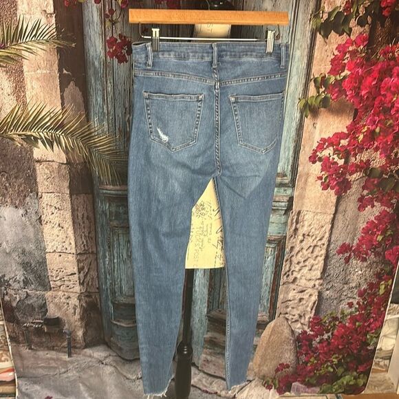 H&M Denim - H & M distressed raw hem skinny jeans, size 8, good condition